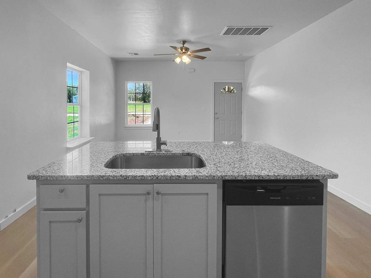 Move-In Ready 2-Bedroom Home in Lawton!