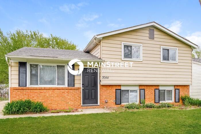 3044 Bennington Avenue