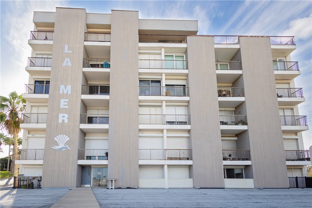 520 S Chaparral Street unit: 202