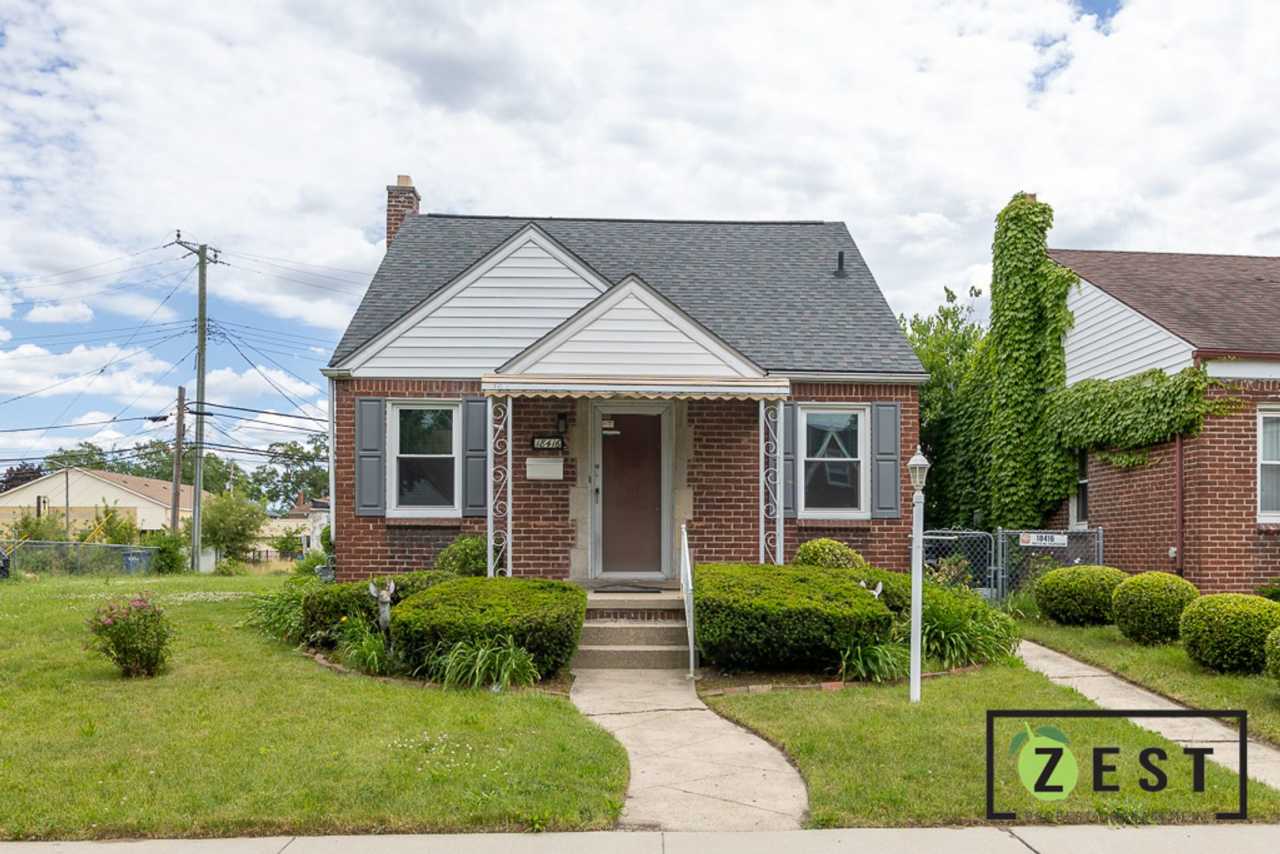 OPEN HOUSE WEDNESDAY DECEMBER 3RD 3-3:30PM Amazing 3 Bedroom 1 Bathroom - $1,375.00