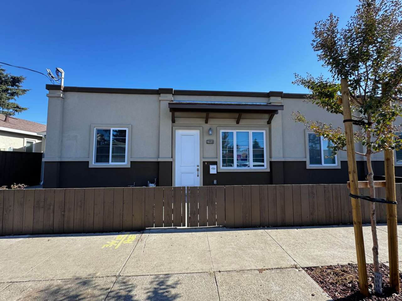 Newly Remodeled Spacious 3 Bedroom House in Hayward!