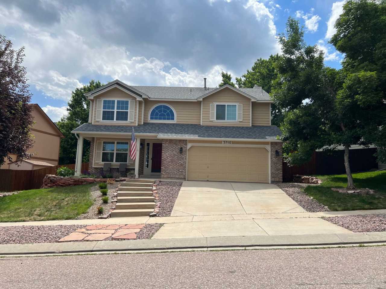 Updated 4 bedroom west Colorado Springs home