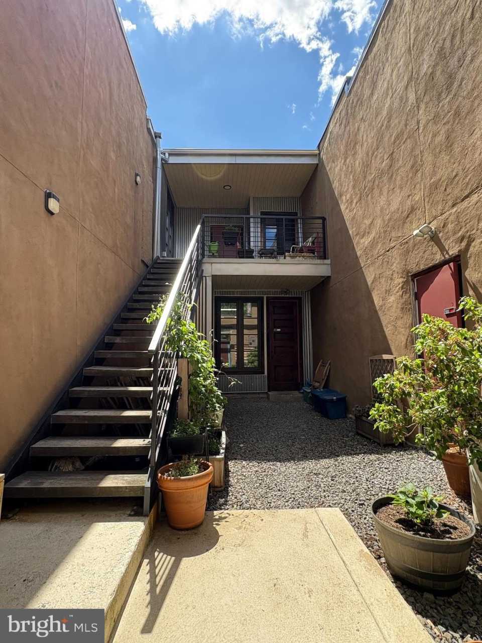 2817-21 HELEN Street