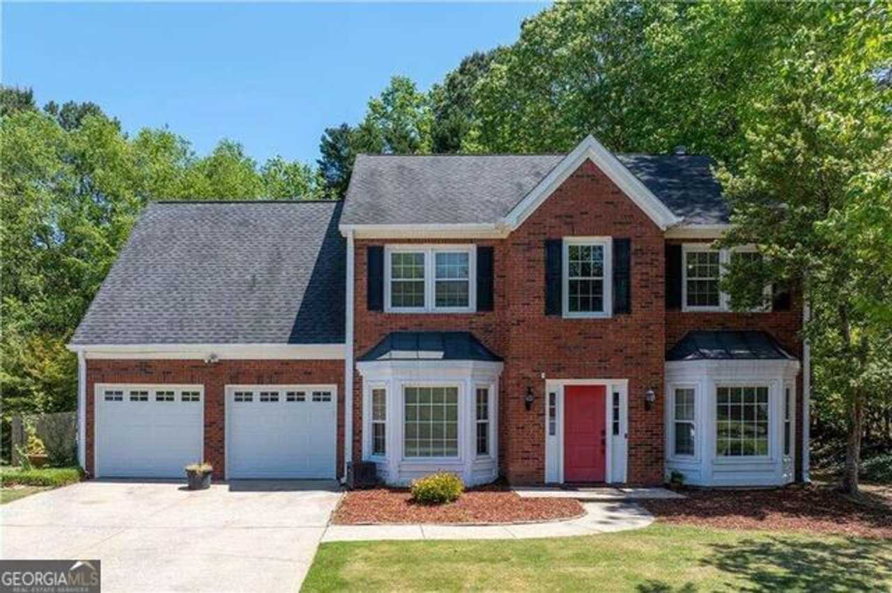 Beautiful 2-Story, 4 beds/2.5 bathroom home in the Highly Desired Westover Community of Kennesaw! Must see!