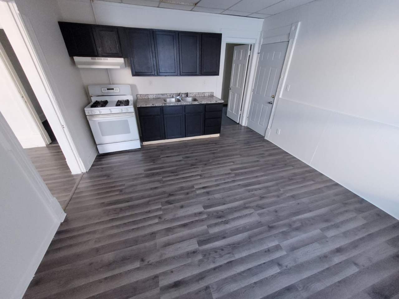 2010 West Greenfield Avenue