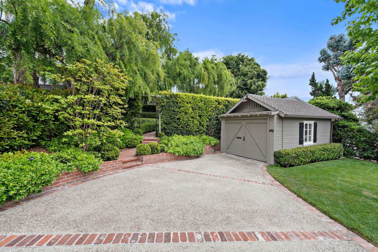 Classic Modern Cottage in Laguna Village