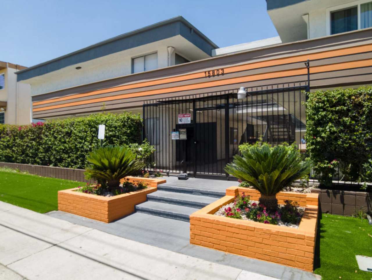 Saticoy Apartments