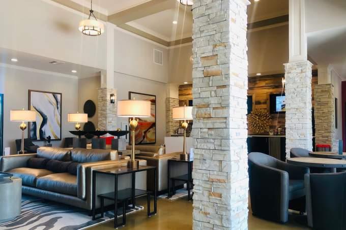 2401 W Pflugerville Pkwy, #2018