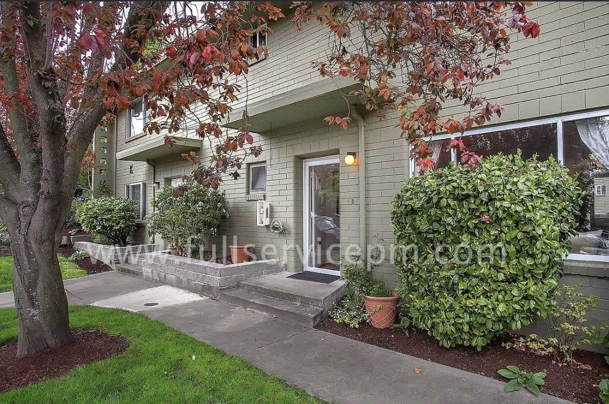 4812 Terrace Dr NE # 4812