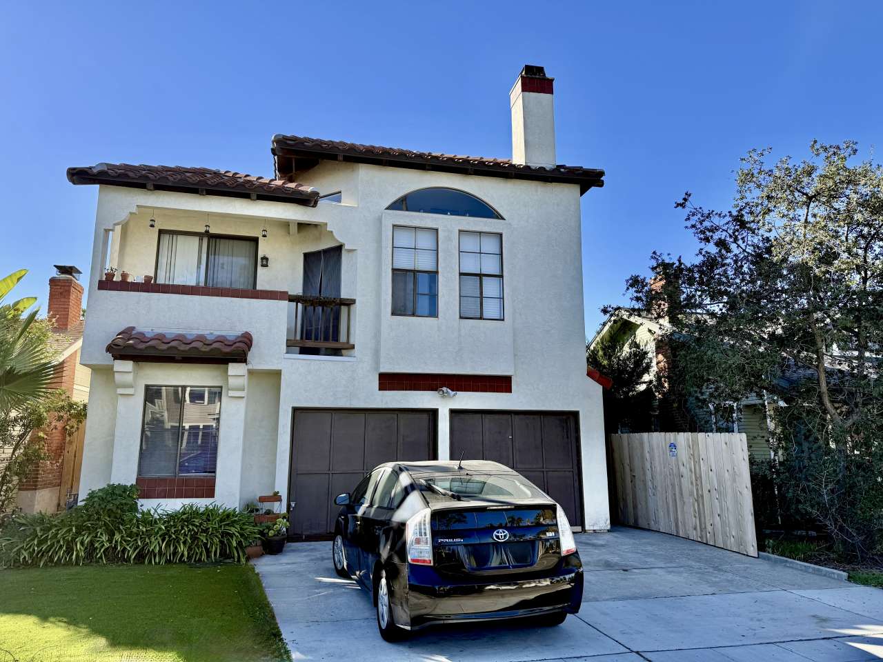 4474 Cleveland Avenue