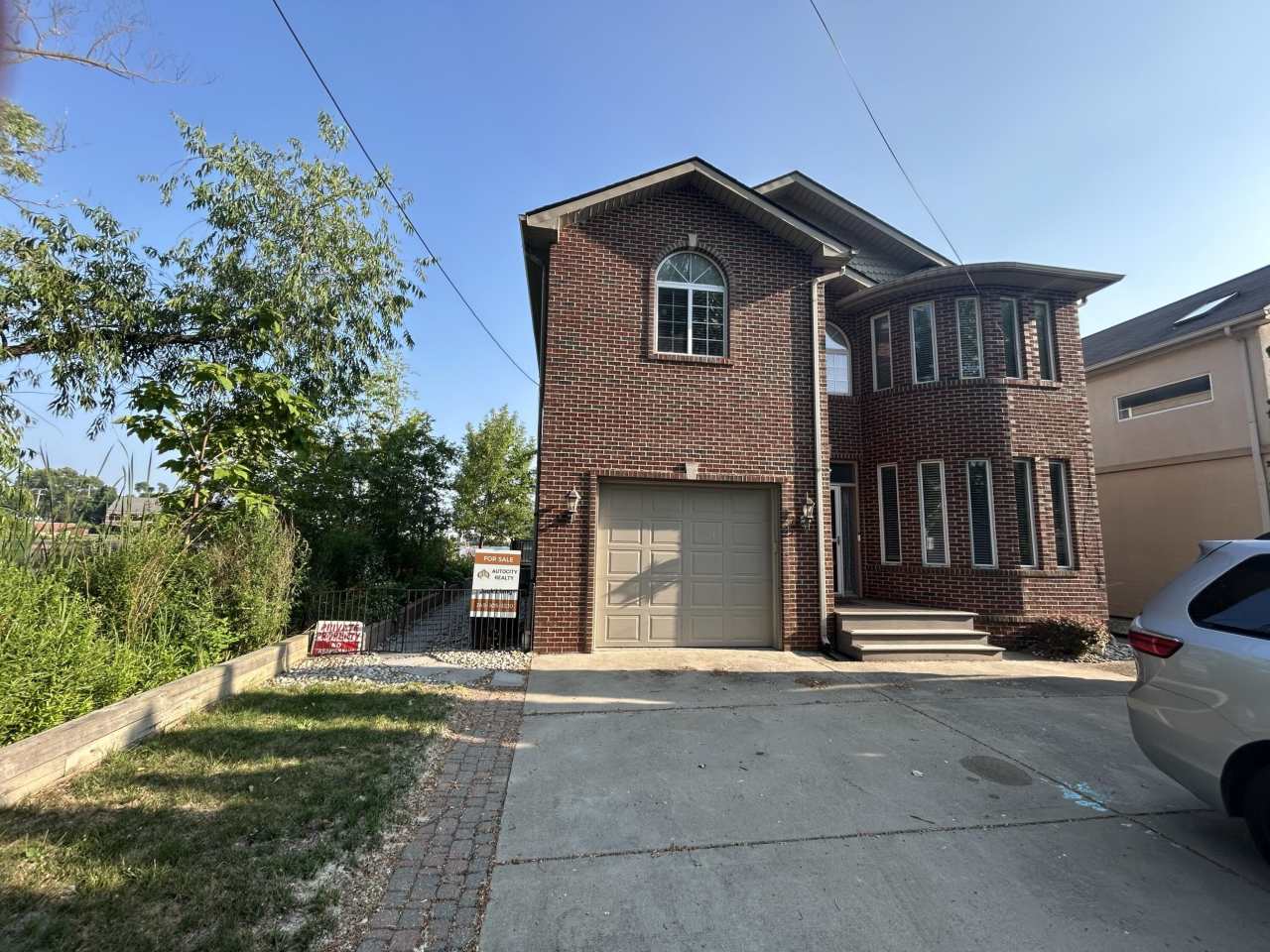 3165 Kenrick Street Street