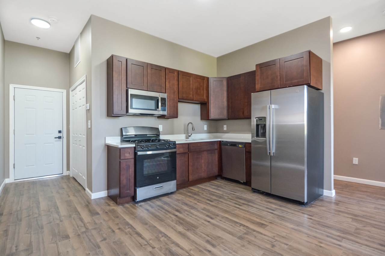 155 Crescent Street - 5