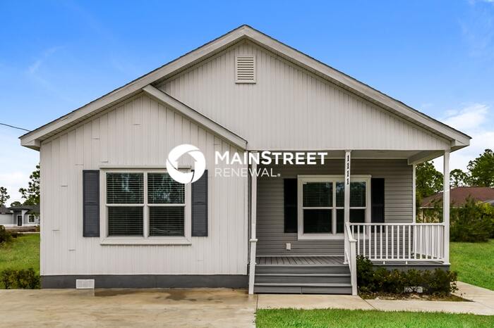 1111 Morton Street East