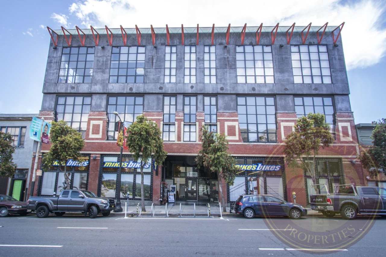 SoMa - 1 BR, 2 BA Loft 951 Sq. Ft. - 3D Virtual Tour, Parking Included