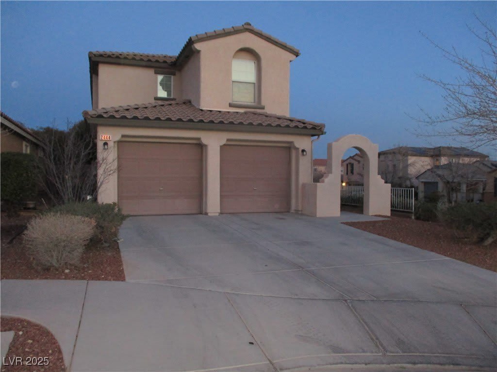 2444 CHAMPAGNE ISLE Street