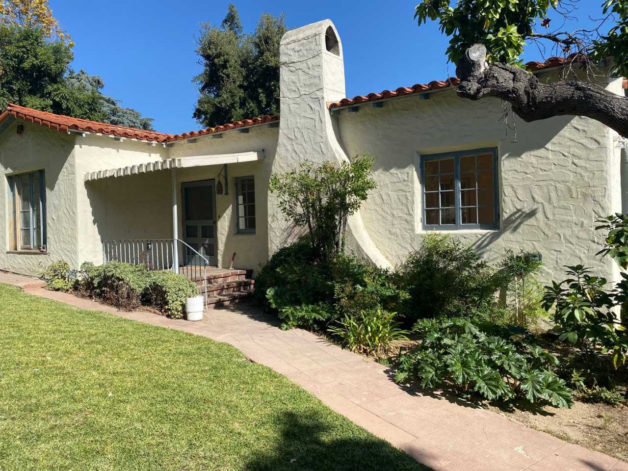 Beautiful 3 bedroom 2 bathroom in La Canada