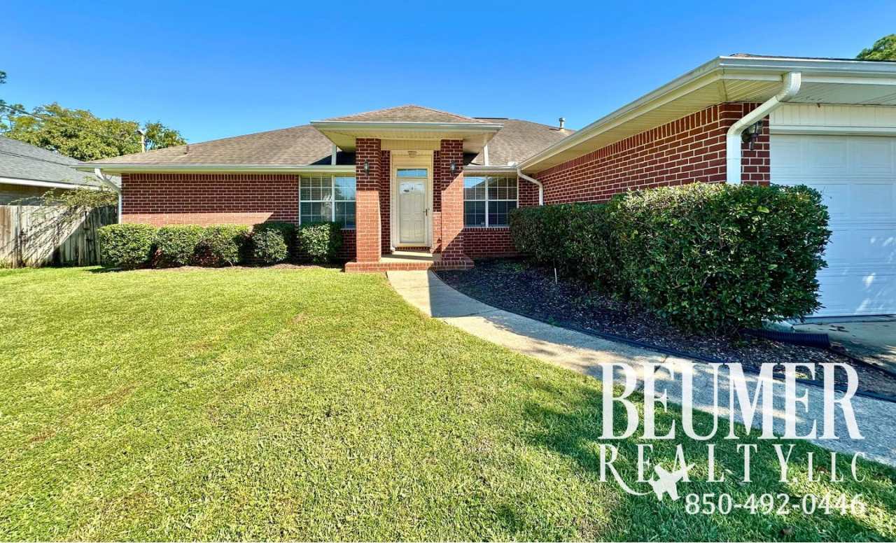 Beautiful 3Bed/2Bath Home Close to Correy Station