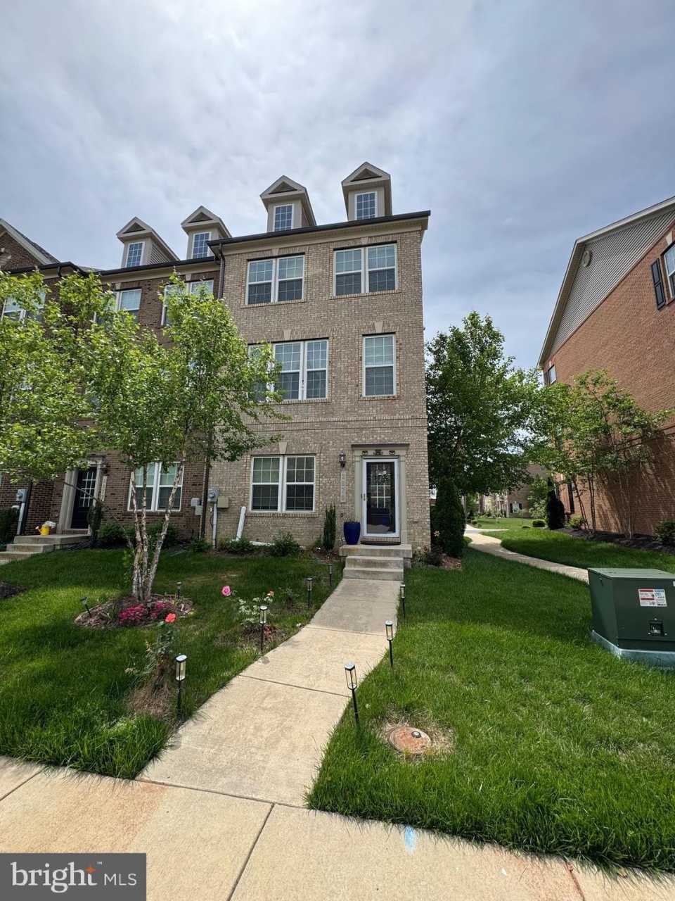 2879 CHALKSTONE PLACE