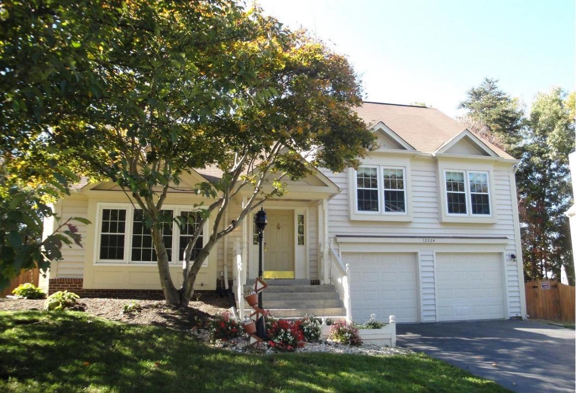 12324 Knightsbridge Drive