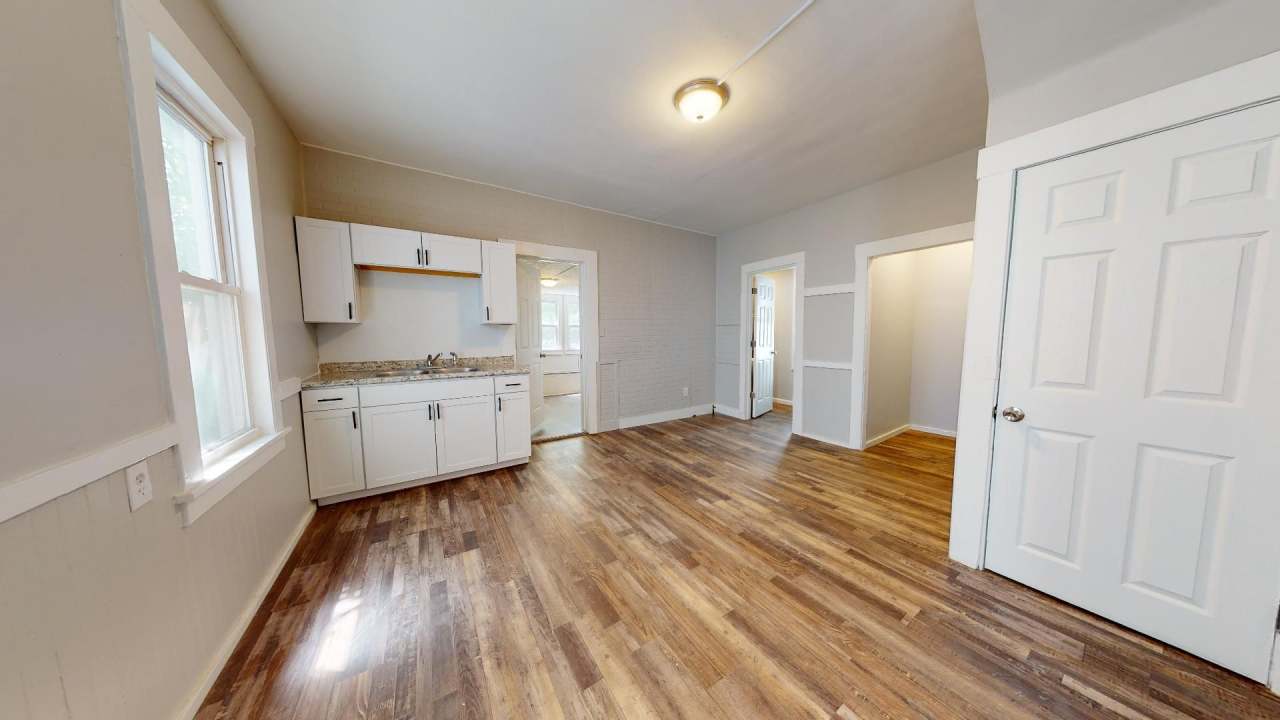 Clark/Fulton - 4 bedroom - Single Family Home