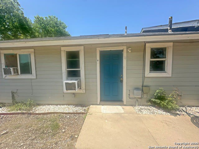 378 E Petaluma Blvd
