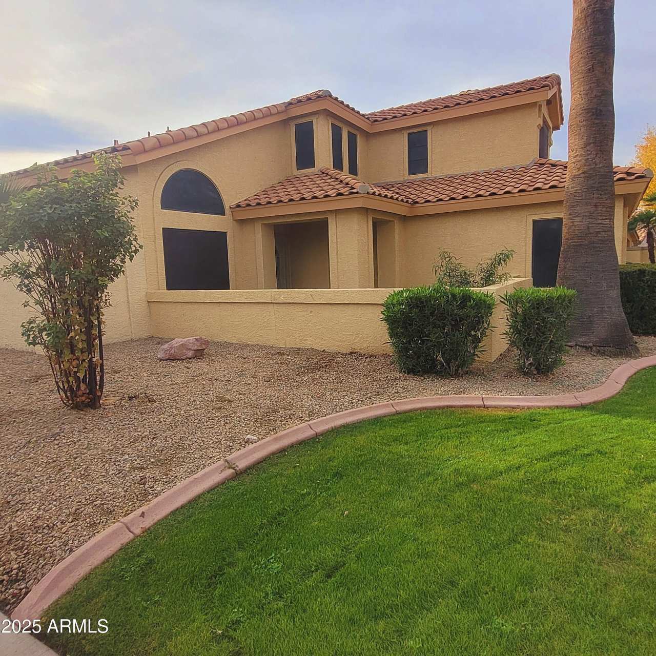 11001 W CRIMSON Lane