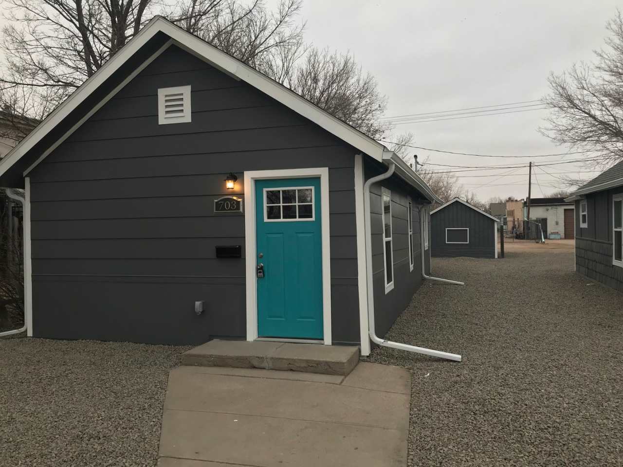 ** Total Remodel **Super Clean 2 bed 1 bath