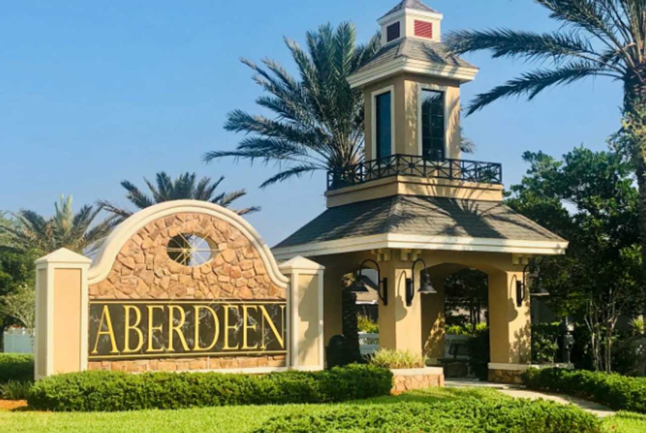 Charming 2-Bedroom Townhome in Braewick at Aberdeen!