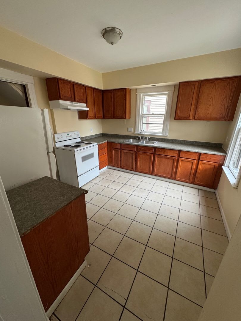 Beautiful 3 Bedroom 1 Bath House