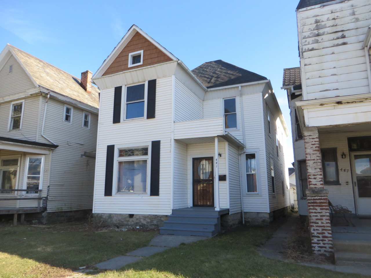 5 Bedroom Home in the very core of Downtown (West Central, Downtown)