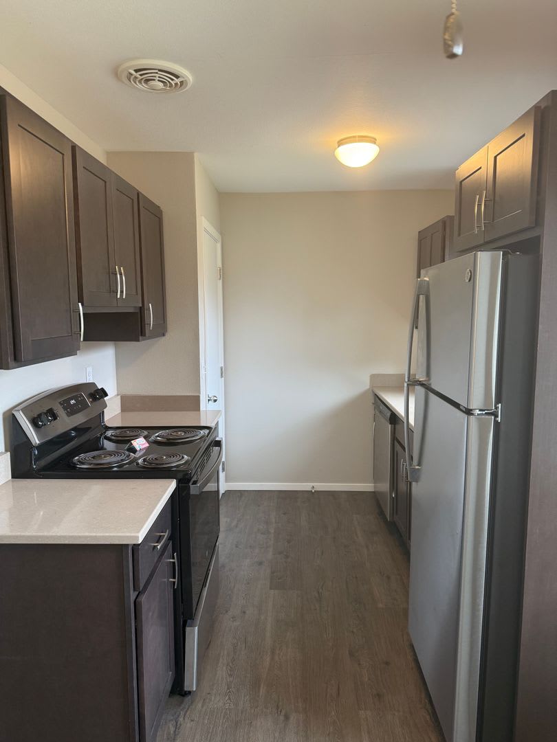 2600-2609 E 21st Street