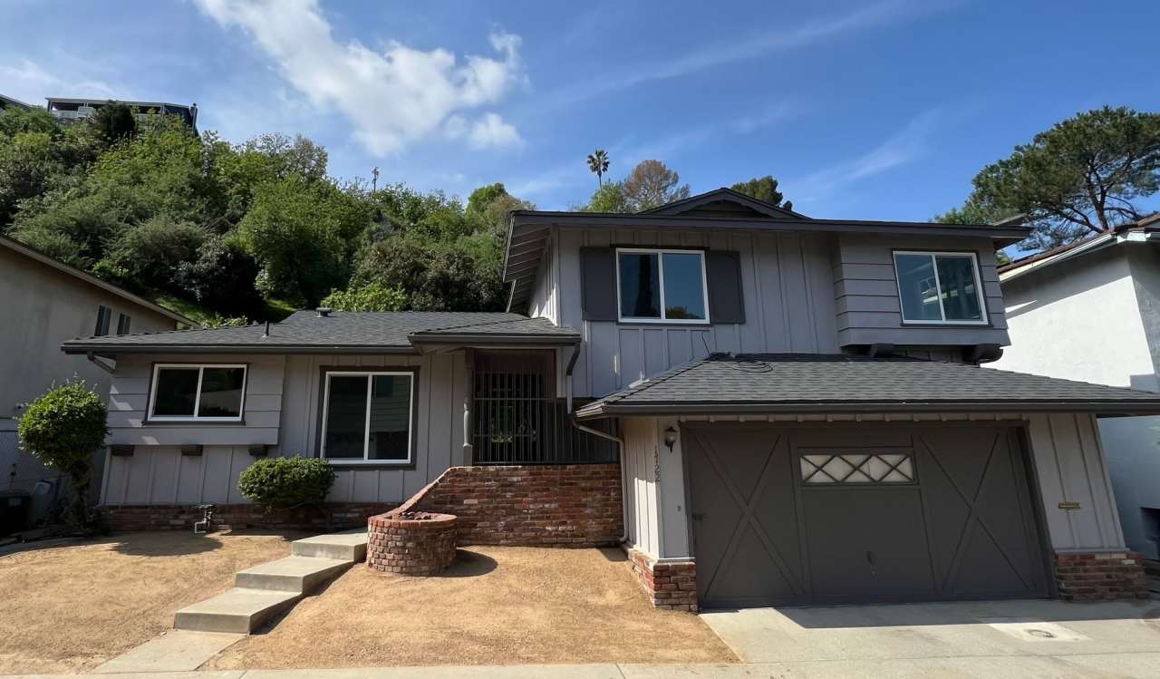 Spacious 3 Bedroom home in Mount Washington area now available