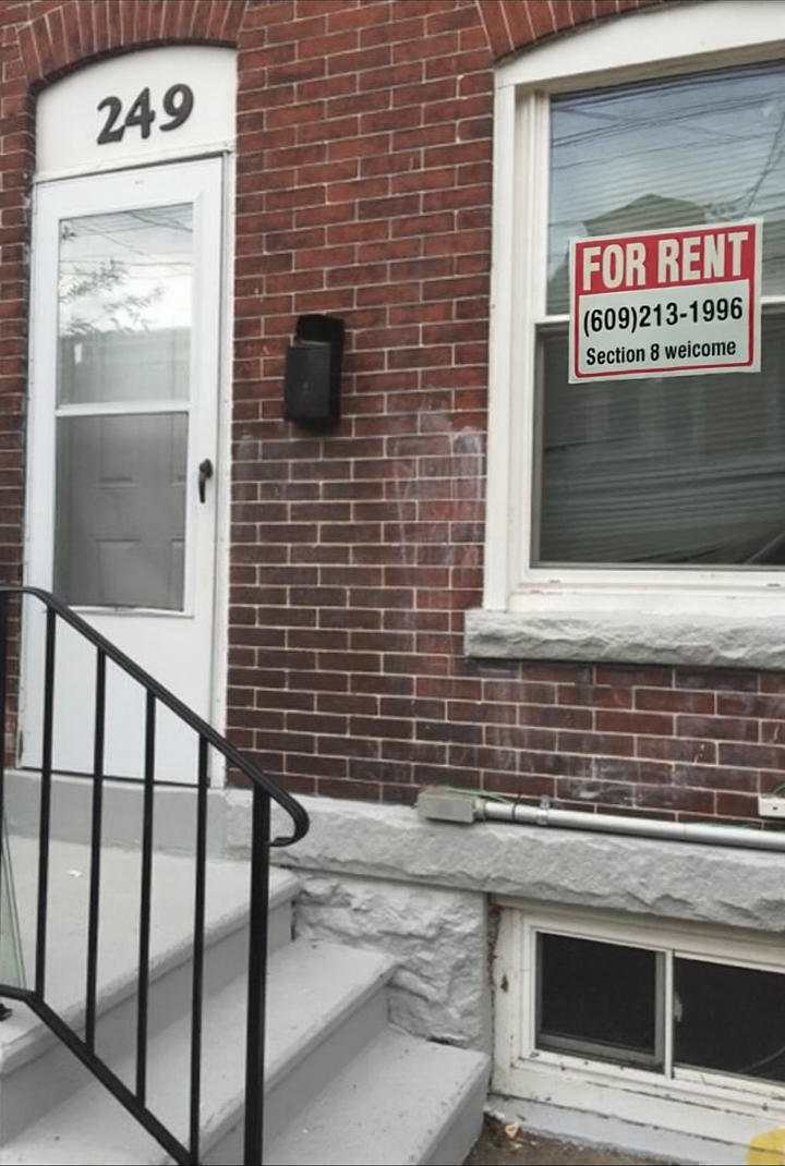 TRENTON -2 BED 1.BATH