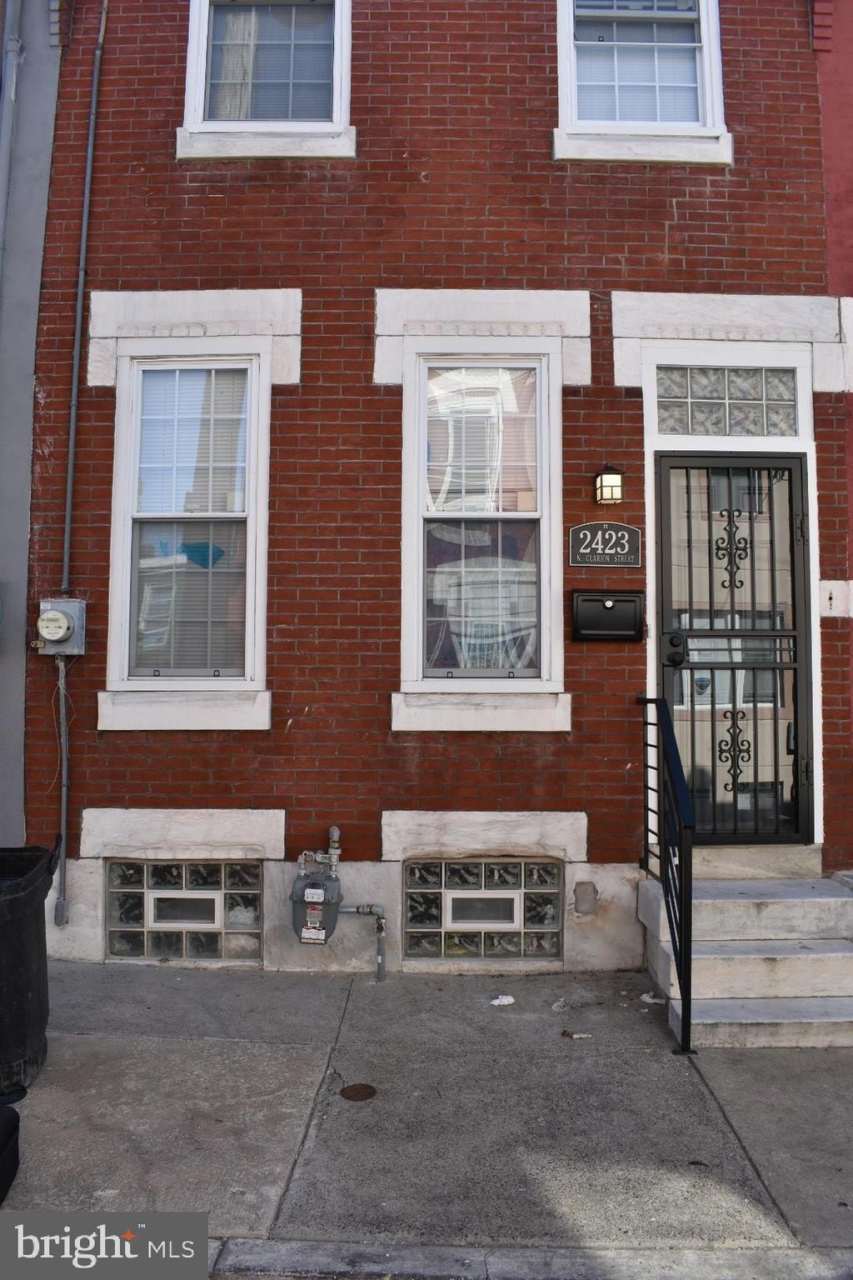 2423 N CLARION STREET