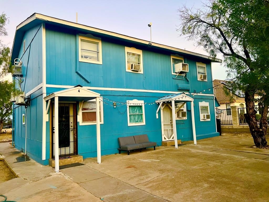 1727 Avenida Encuentro