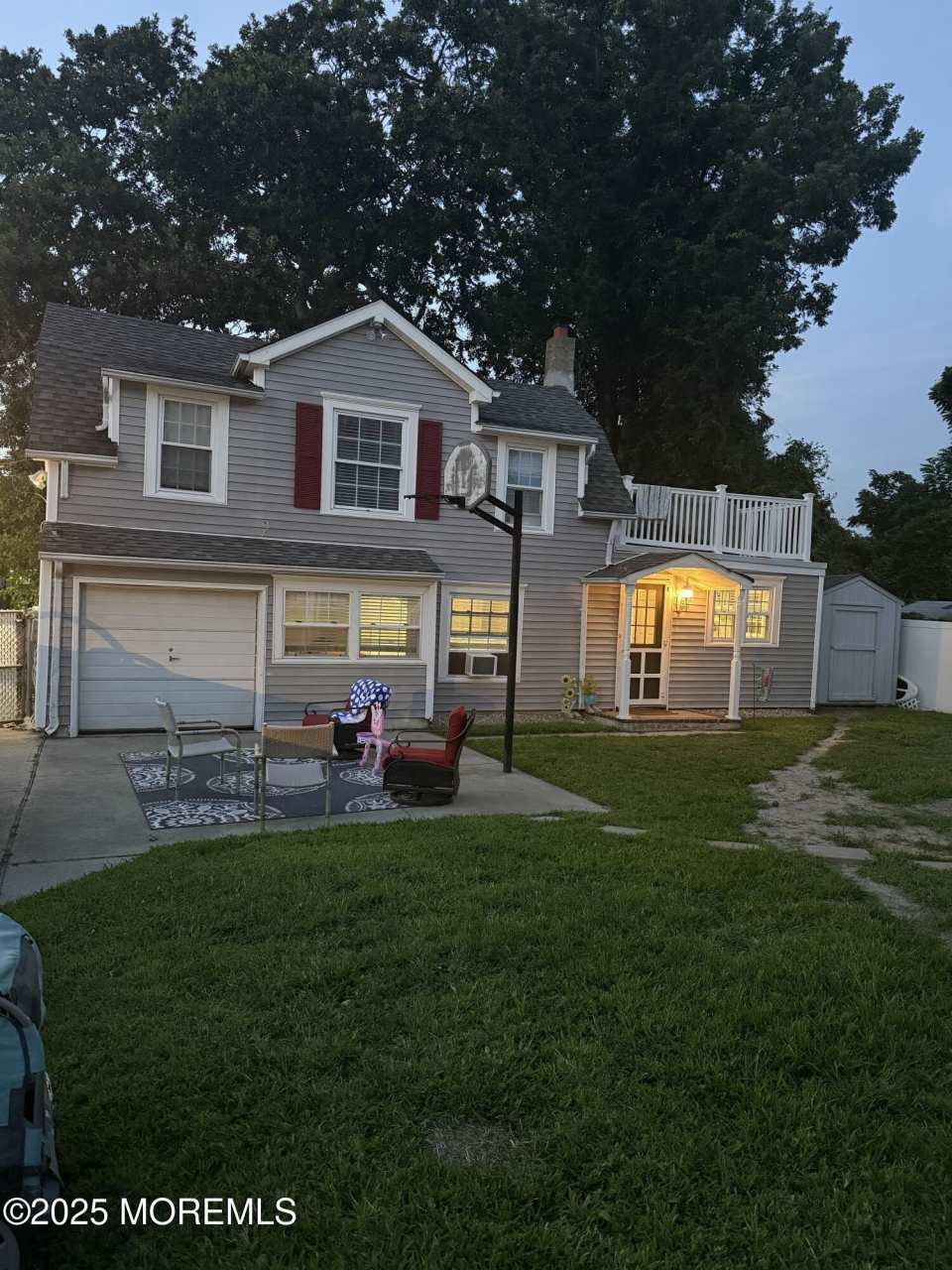 612 16th Avenue unit: Back