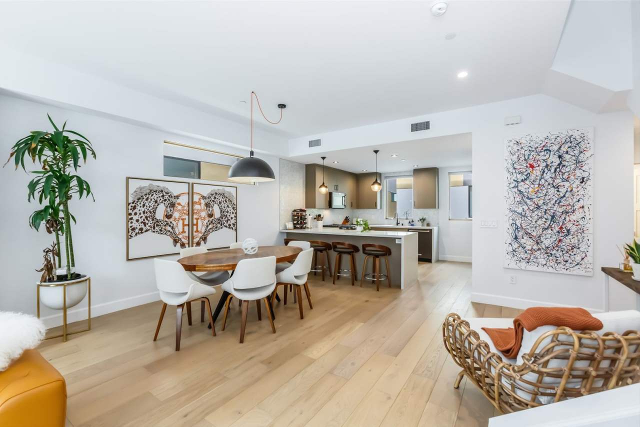 Stunning home in Studio City!