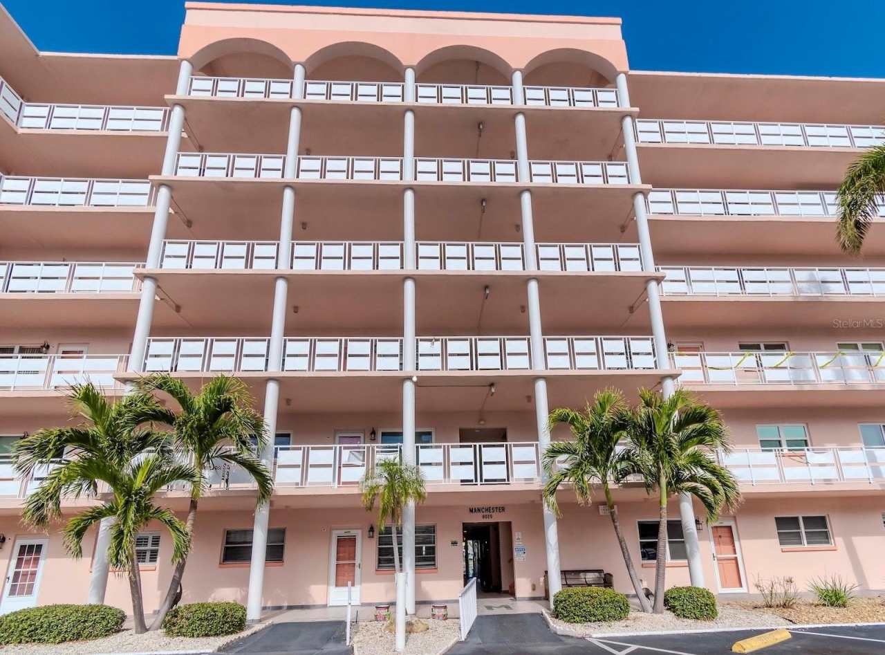 6025 SHORE BOULEVARD S