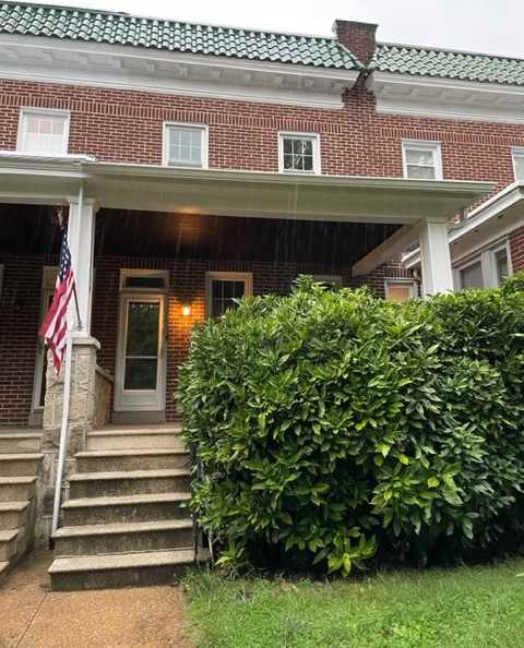 3754 Tudor Arms Avenue - 1