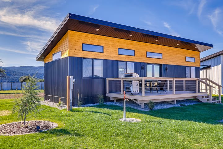 1034 Farmhouse Lane - 1034