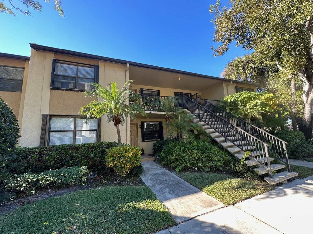 1290 S Military Trail