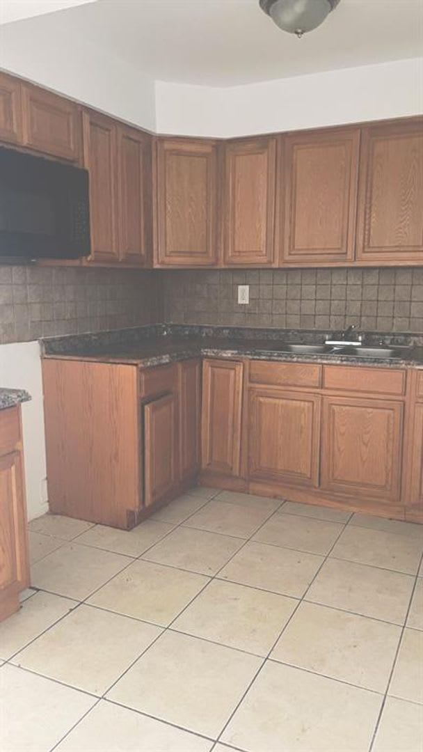 5740 NW 27 Court, Lauderhill, FL 33313