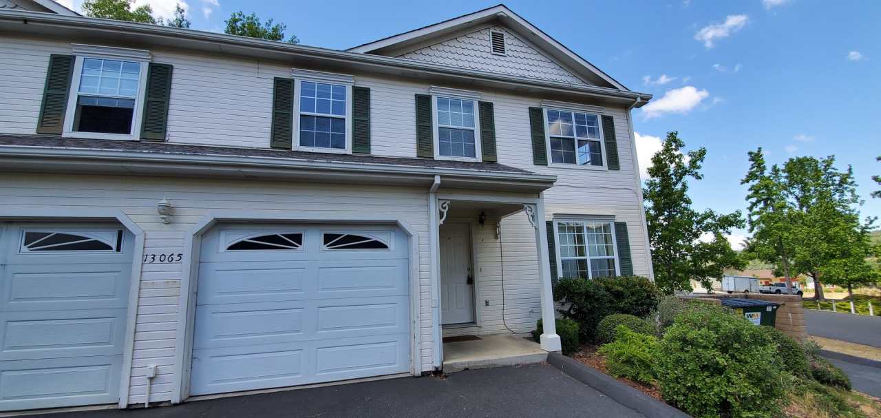 Greenley Oaks Townhome
