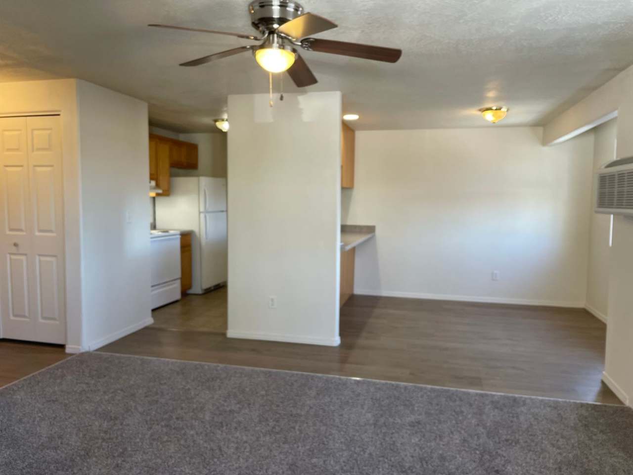 Very Nice Upstairs 2 Bedroom 2 Bath Apartment