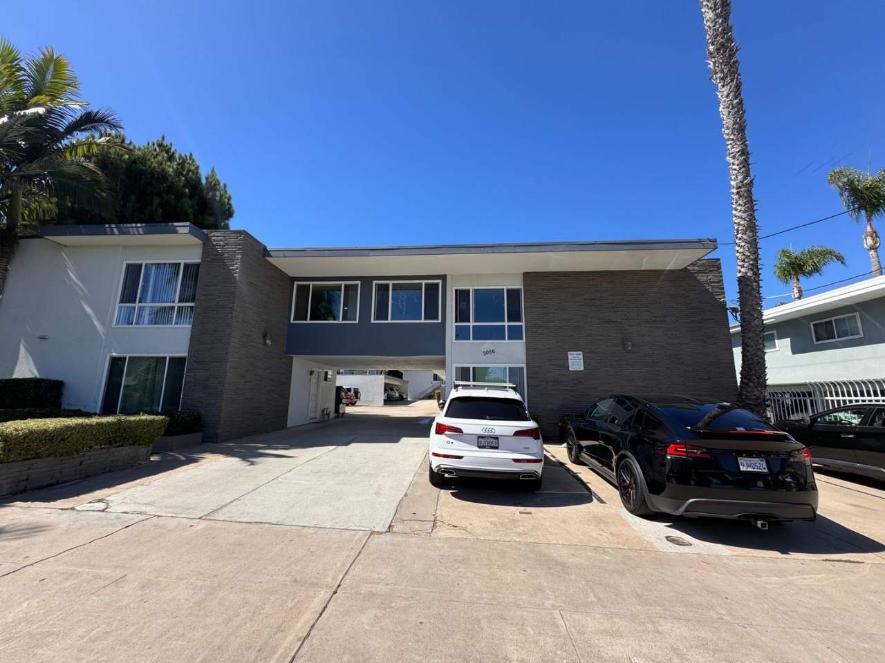 DIAMOND - PACIFIC RIVIERA