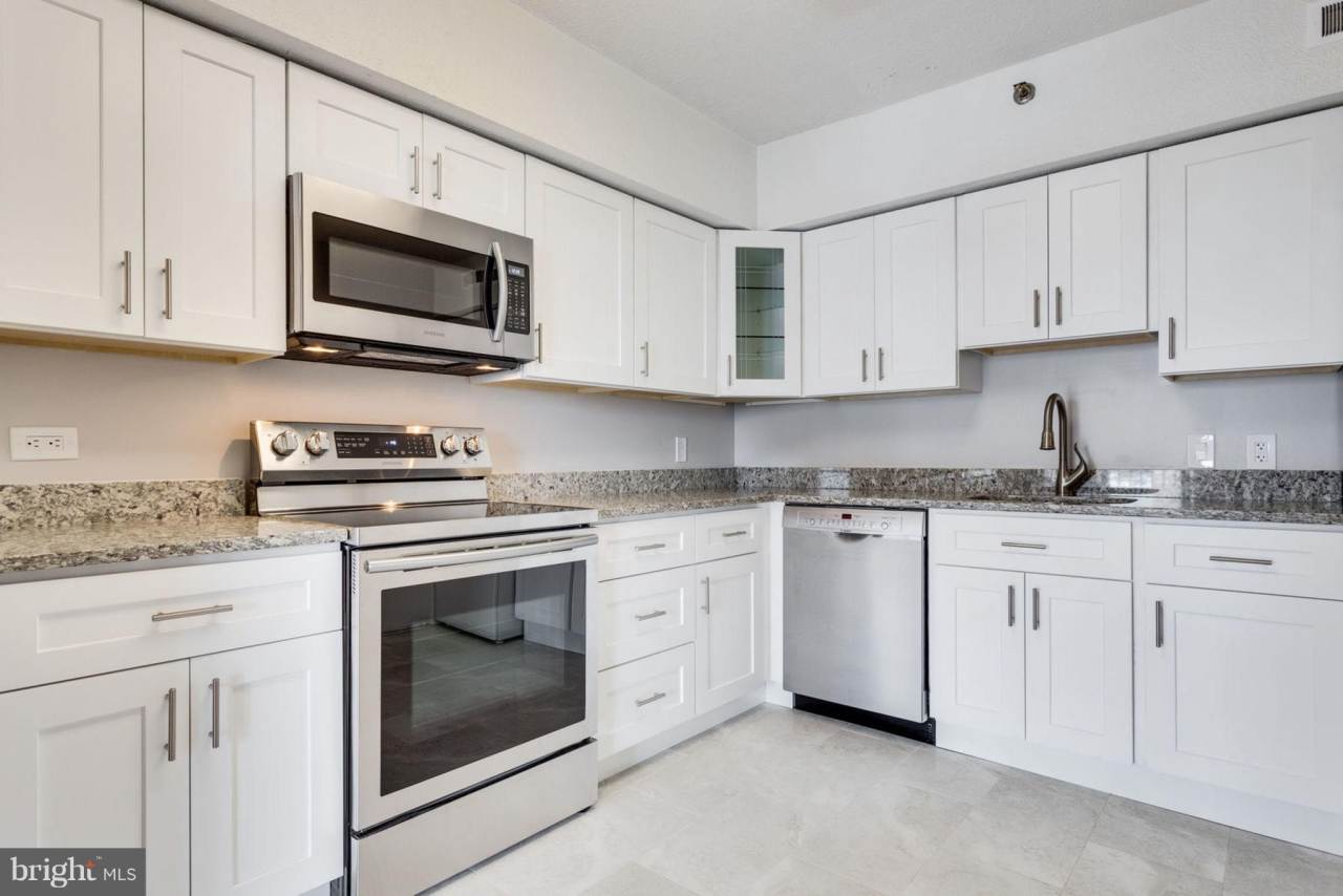 5505 SEMINARY Road unit: 1407N