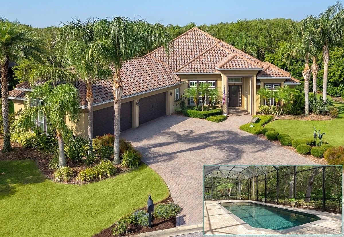 7 SPANISH MOSS COURT