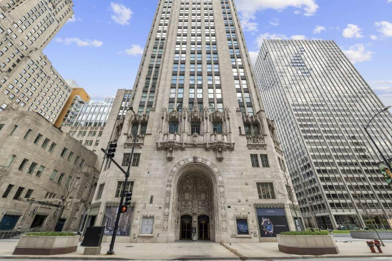 435 N Michigan Avenue