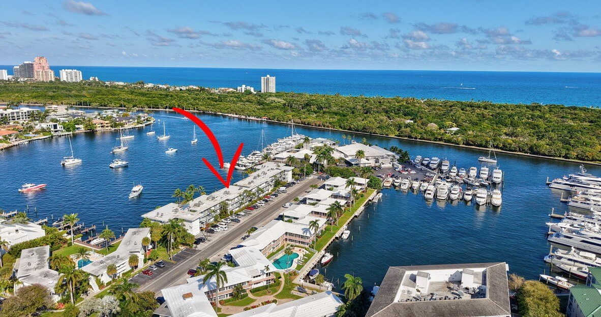 2727 Yacht Club Boulevard