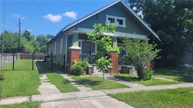 712 MAJESTIC Place